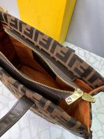 کیف دستی فندی قهوه‌ای