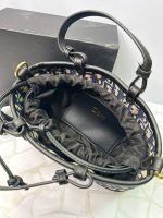 کیف دستی دیوور منوگرام بیضی زنانه