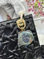 کیف زنانه دیور مدل دستی و دوشی مینیمال