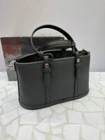 کیف زنانه پرادا مدل دستی بیضی