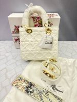 کیف زنانه دیور مدل دستی و دوشی مینیمال