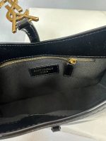 کیف زنانه وایسل مدل دوشی ورنی براق YSL