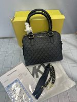 کیف زنانه مایکل کورس مدل کلاسیک مونوگرام